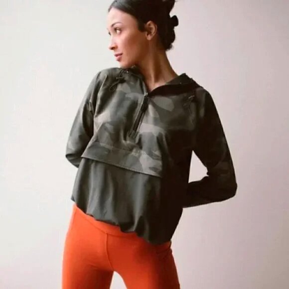 Albion Fit Tempo Anorak Windbreaker Jacket Size XS Olive Green - Picture 2 of 11